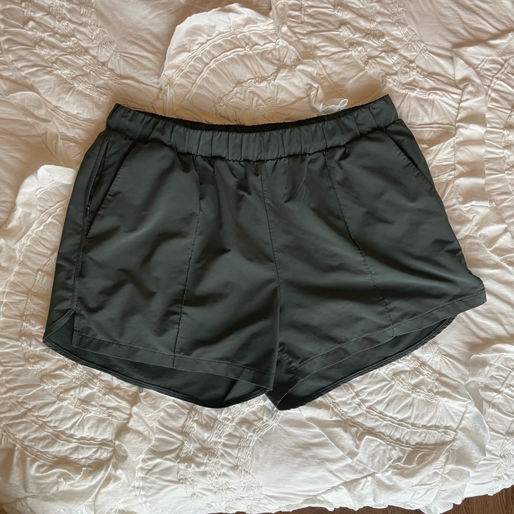 Zella green shorts